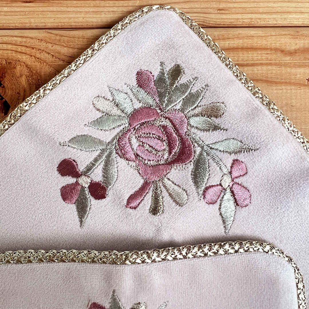 Price and Buy Travel Prayer Mat for Muslim Pocket Sized & Portable Sajada Flowers - Image 4
