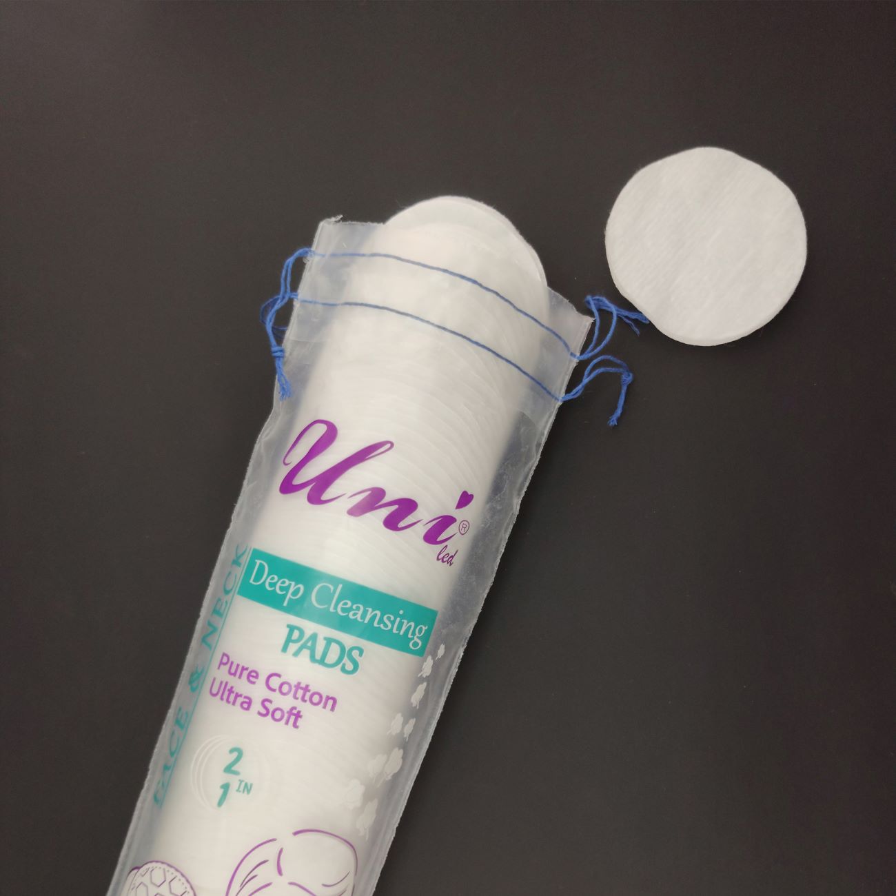 Price and Buy Uniled Ultra Soft Makeup Pads, 80 pieces (5 Packs)_690266c680a72.jpeg Price and Buy Uniled Ultra Soft Makeup Pads, 80 pieces (5 Packs) - Image 1