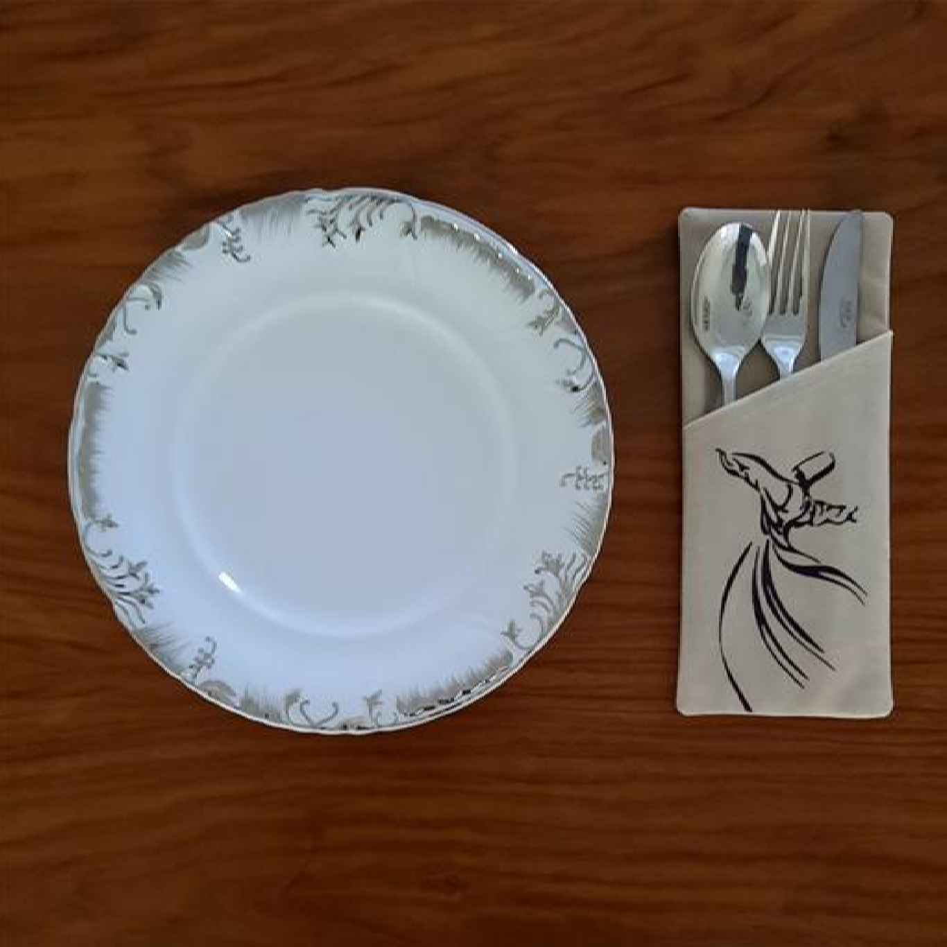 Price and Buy Velvet Cutlery Pouch – Perfect for Dining Table Decoration - Image 4