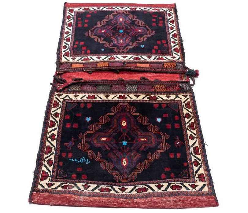 Price and Buy Vintage Persian Saddle Bag – Handwoven & Second-Hand Tōbrag 102268 - Image 4
