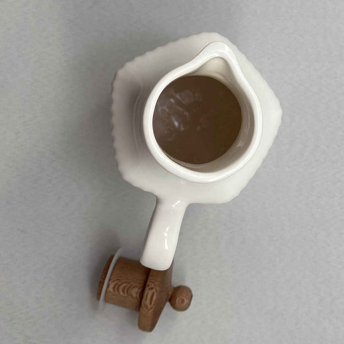 Price and Buy White Ceramic Oil Dispenser Bottle for Home and Restaurant Kitchens - Image 3
