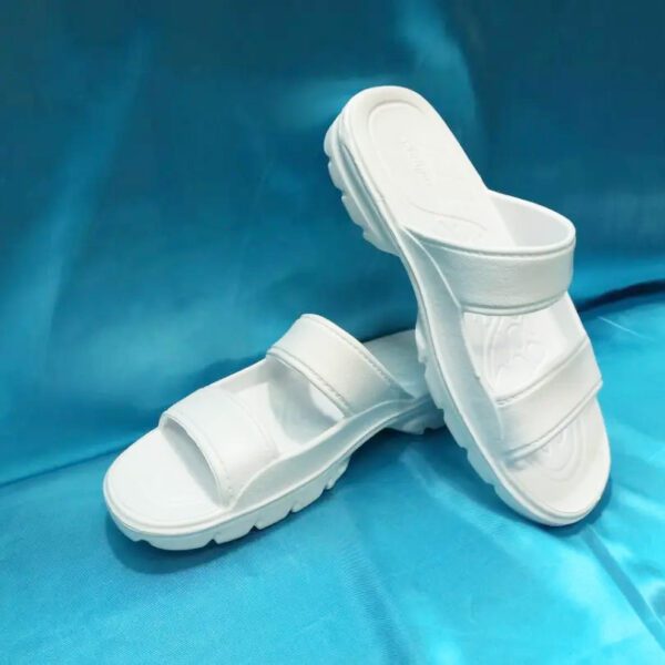 Price and Buy White Ihram slippers for Hajj Umrah for Men_68fd7840e9fab.jpeg Price and Buy White Ihram slippers for Hajj Umrah for Men