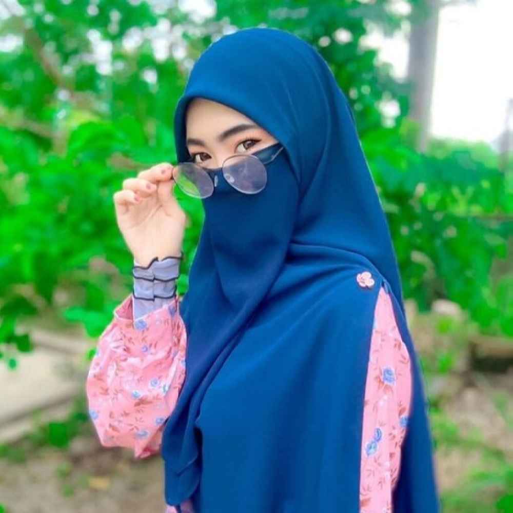 Price and Buy White Islamic Square Scarf & Half Niqab Set for Women - Image 3