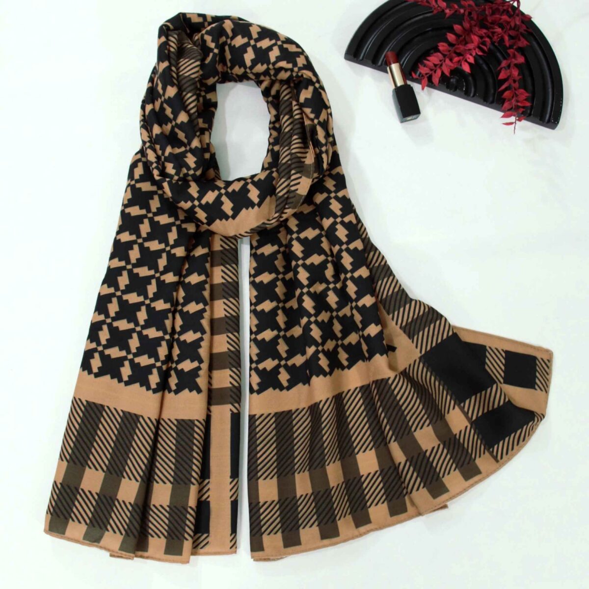Price and Buy Women’s Patterned Shawl Brown Houndstooth for Fall - Image 3