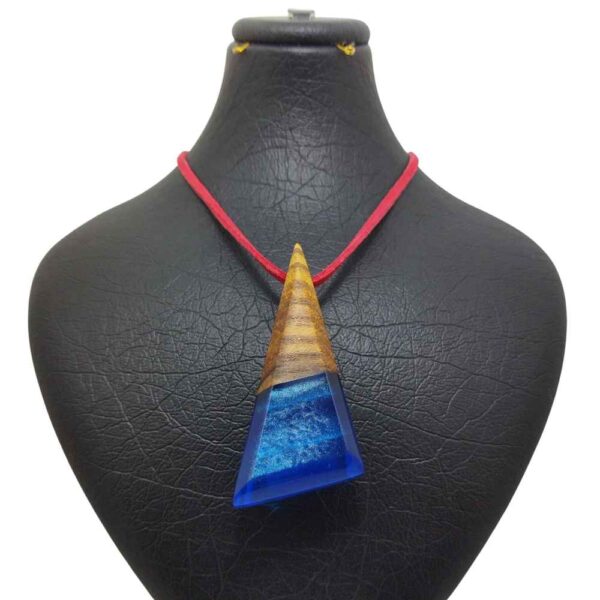Price and Buy Wood & Resin Necklace Handcrafted Artistic Bold Style Tiara_68fc512fd73e2.jpeg Price and Buy Wood & Resin Necklace Handcrafted Artistic Bold Style Tiara